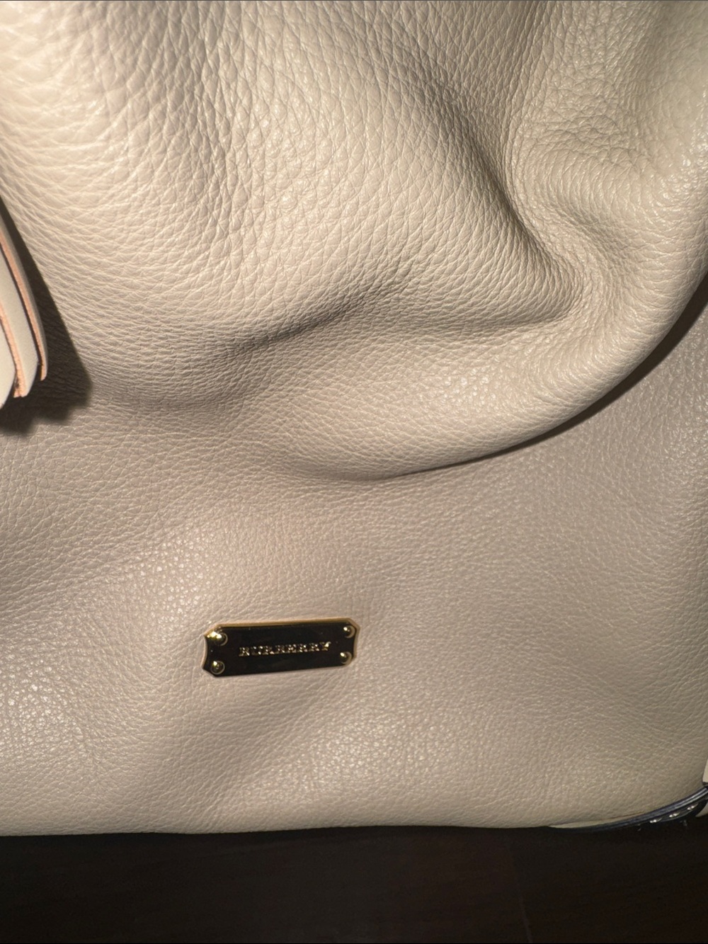 Burberry Cream Leather Hobo Bag with Tassel and Burberry Wallet Bundle - Picture 8 of 16